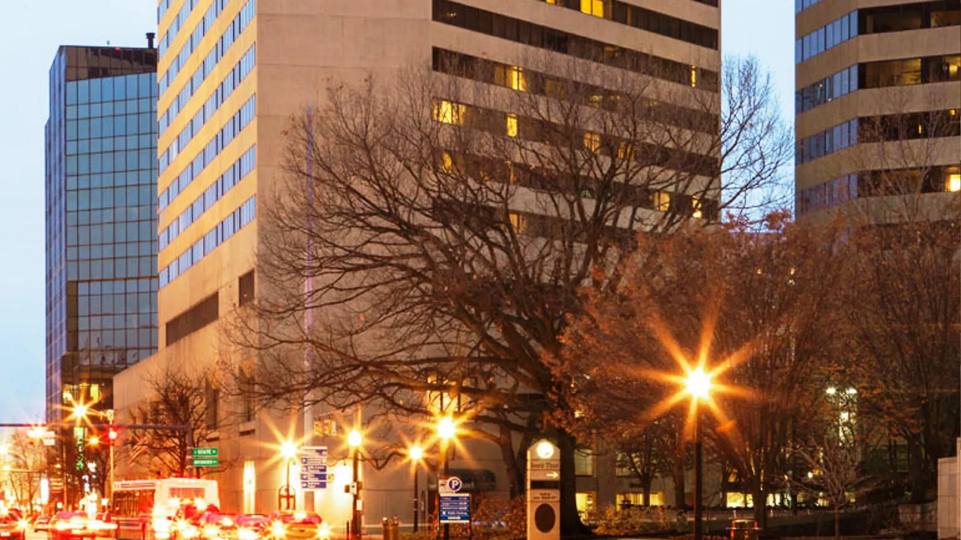 ****  The Plaza Hotel Columbus At Capitol Square United States