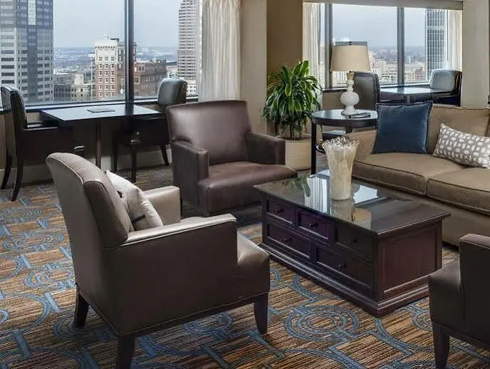 The Plaza Hotel Columbus At Capitol Square